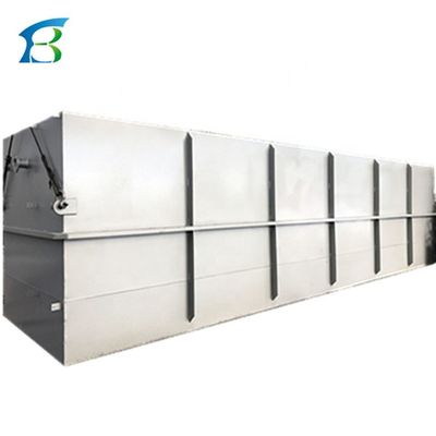 Containers met grijs zwart huishoudelijk afvalwaterzuiveringsinstallatie voor huishoudelijk begraven afvalwater
