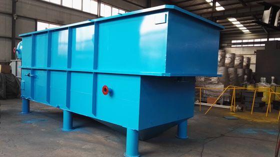 Automatisch werkend opgeloste luchtflotatiesysteem voor de behandeling van afvalwater van textielfabrieken