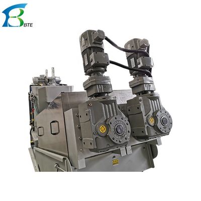 100 L/uur Productiviteit Middelgrote en Kleine Slib Ontwatering Machine voor gemeentelijke