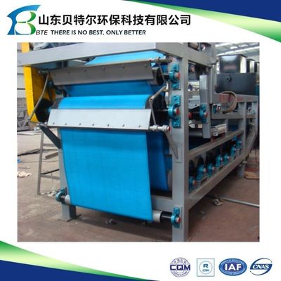 3-25 cbm/h Gordeltyp Filterpress voor gemeentelijke slibbehandeling Automatische graad Automatische