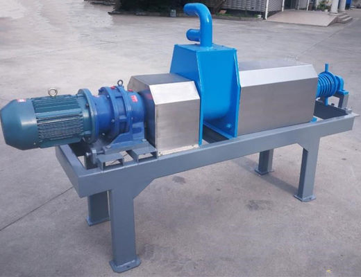 3000 kg Landbouwuitrusting Koeien, runderen, varkens mest ontwateringsmachine mest dehydrator
