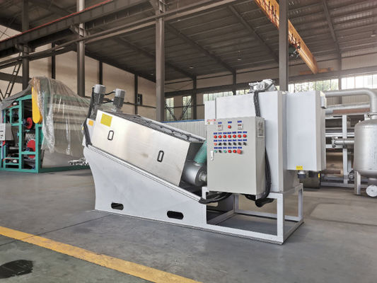 Productiviteit 1000 L/uur Koeienmestdrogmachine met voorzien van video-uitgaande inspectie