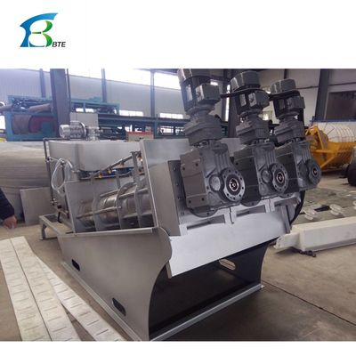 Gepersonaliseerde Spanning 220V 380V Draagbare slib ontwateringsmachine voor de textielindustrie